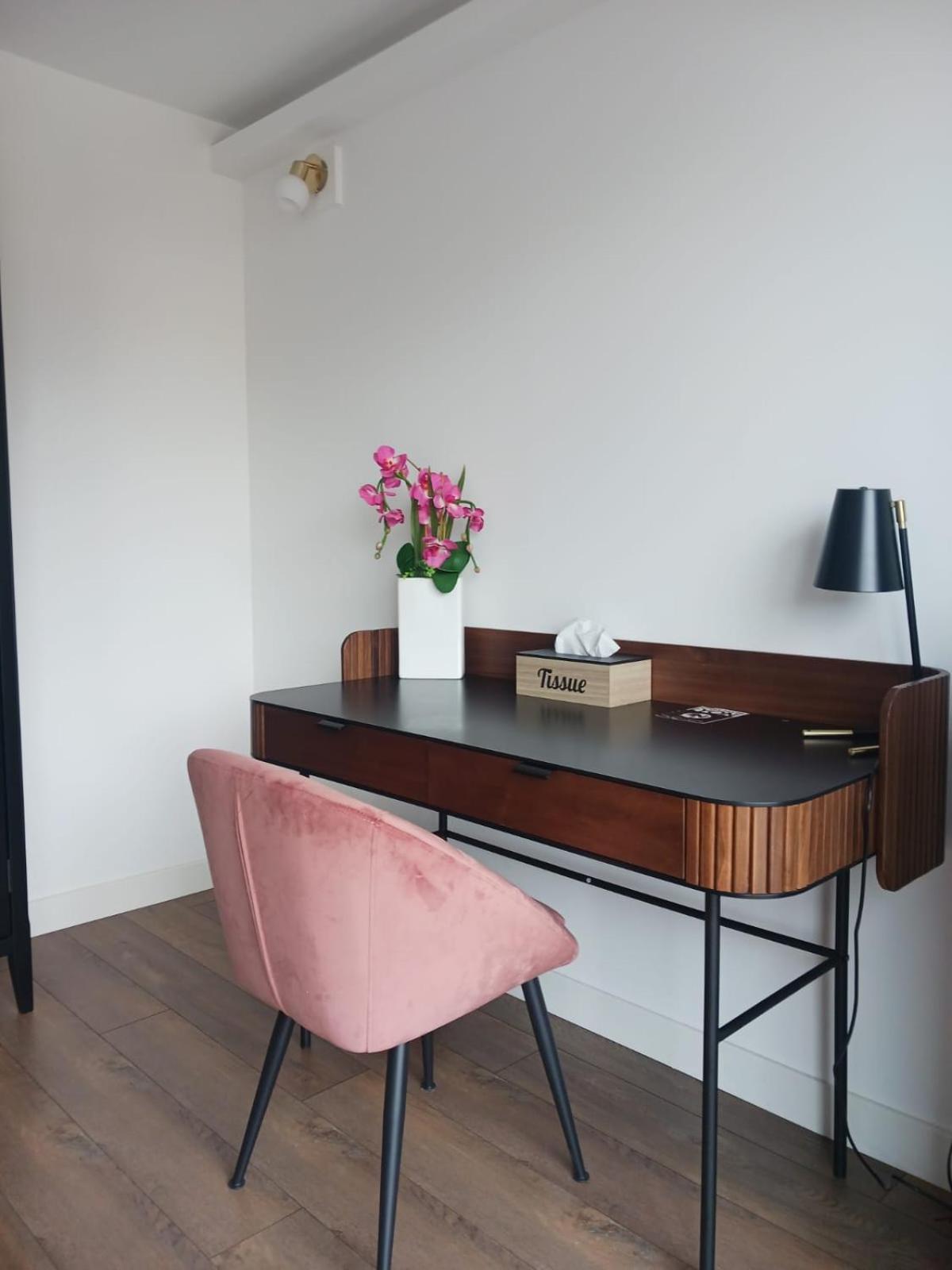 Touraco Bed and Breakfast Villars-les-Dombes Exteriör bild