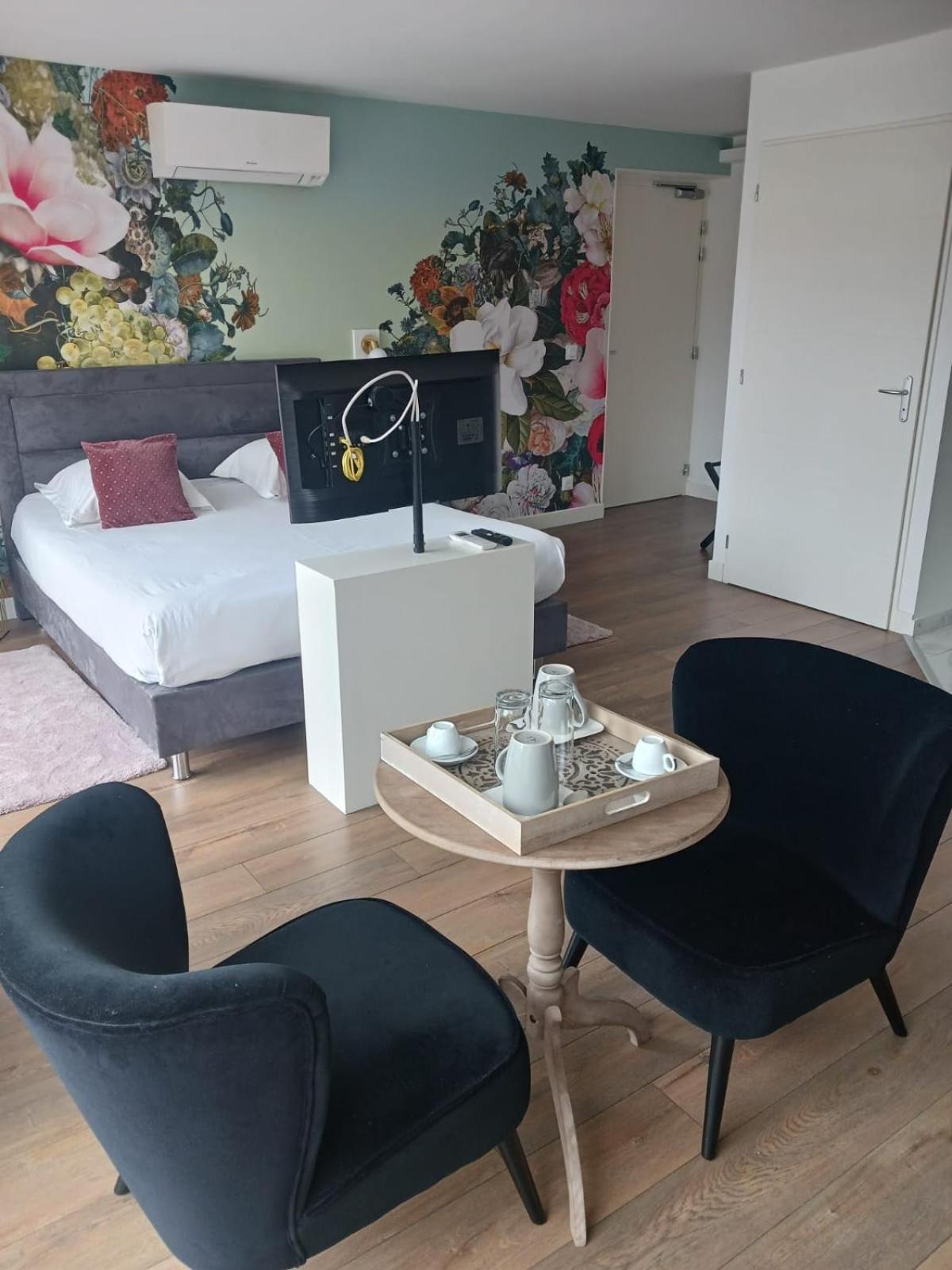 Touraco Bed and Breakfast Villars-les-Dombes Exteriör bild
